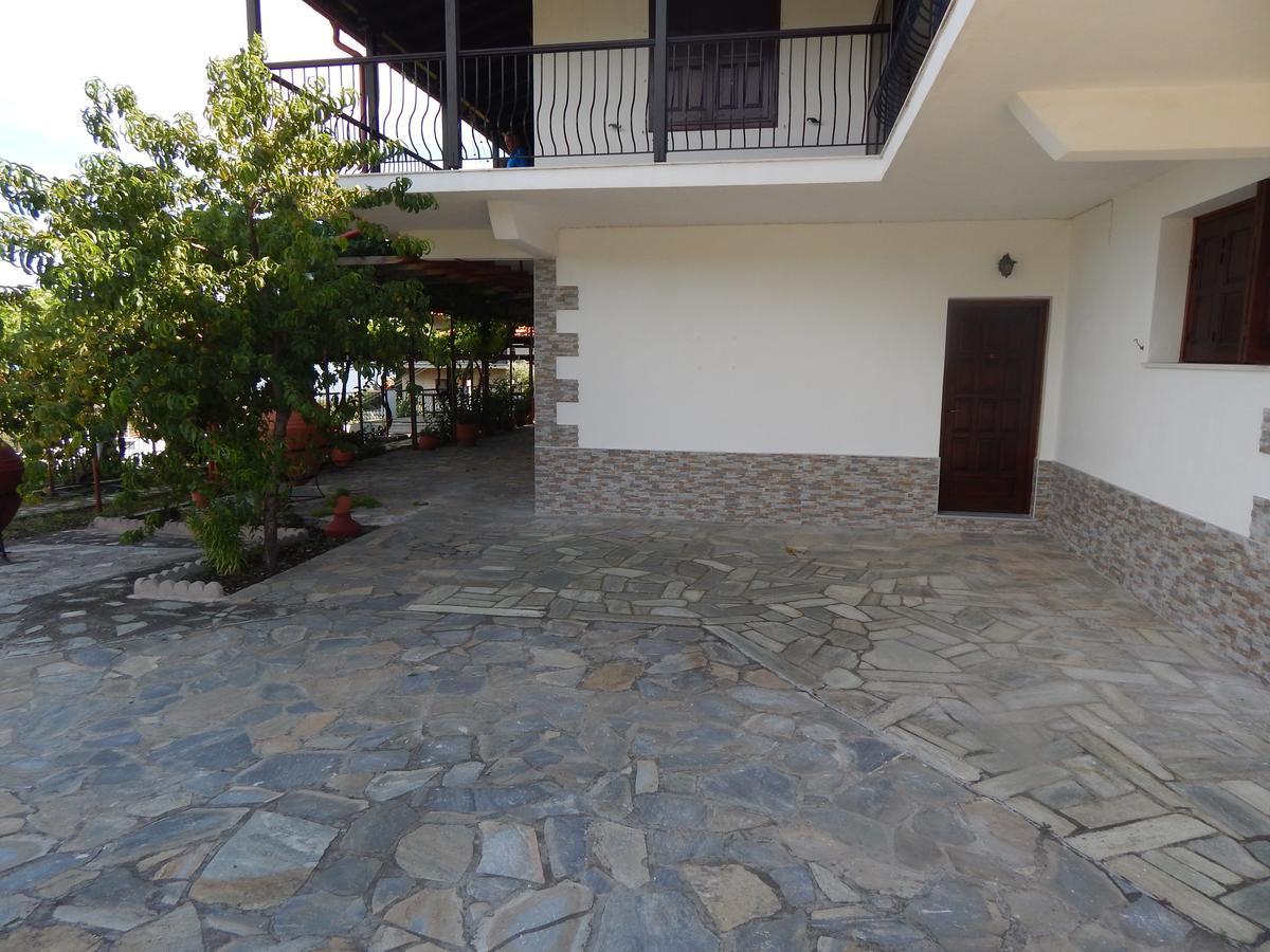 Ktena Apartments Platanias  Exterior photo